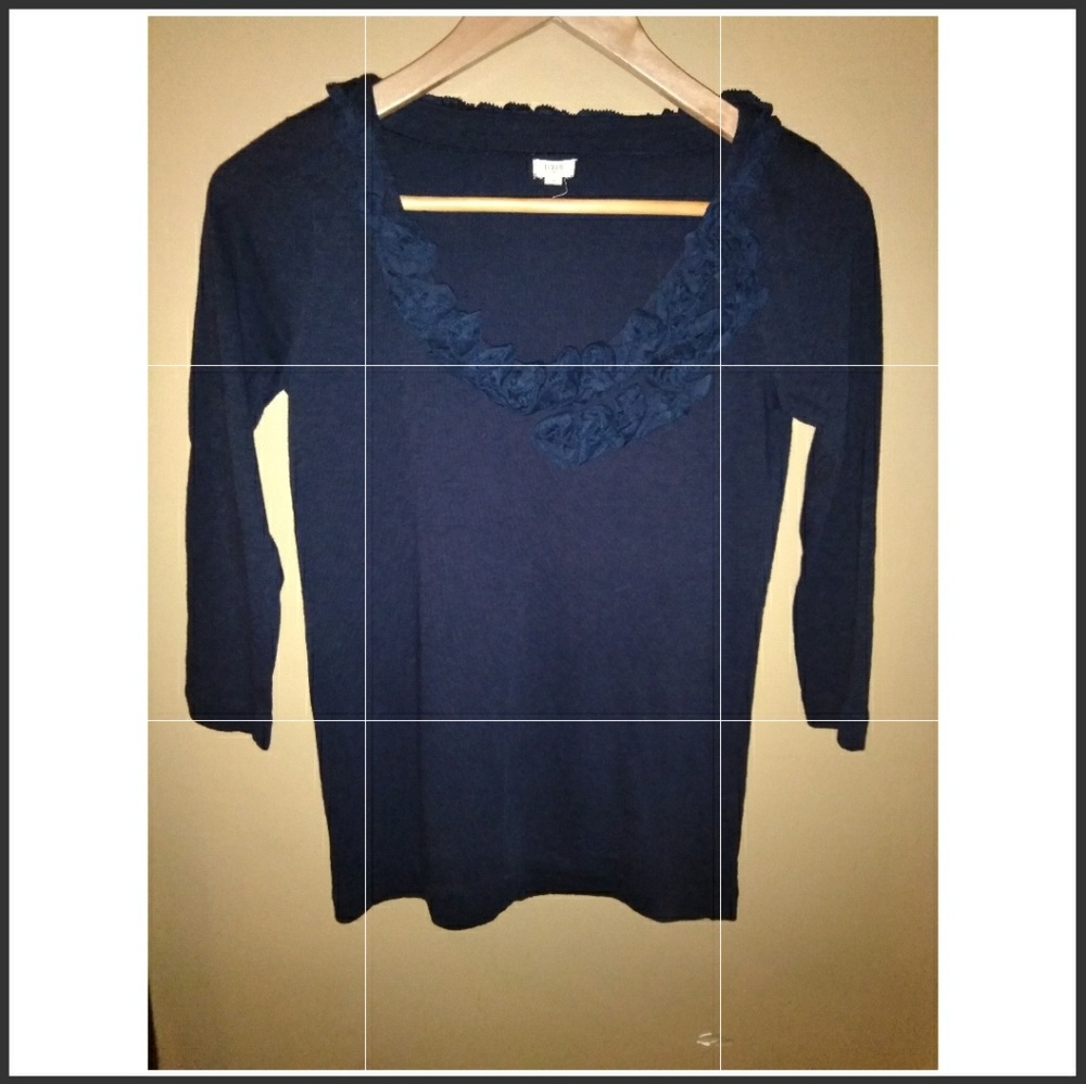 🌟J crew ruffle scoop neck blue top size s